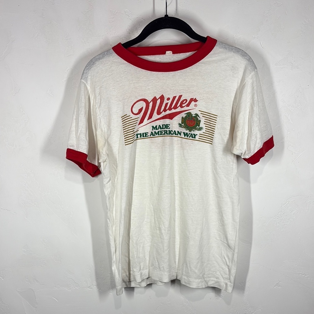 Vintage Miller White and Red Men's T-Shirt